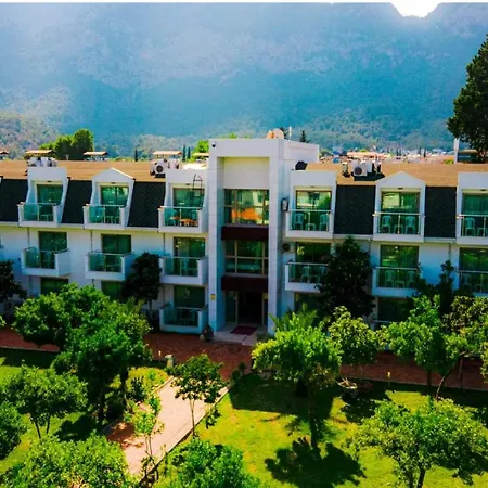 Omorfı Garden Resort-3