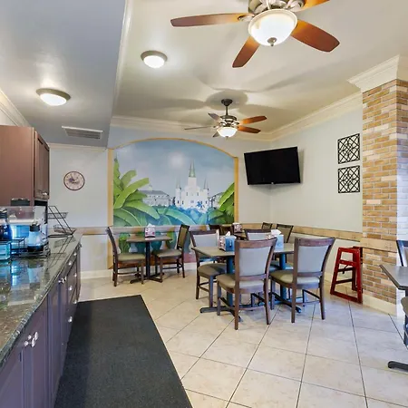 Best Western Plus Westbank-2