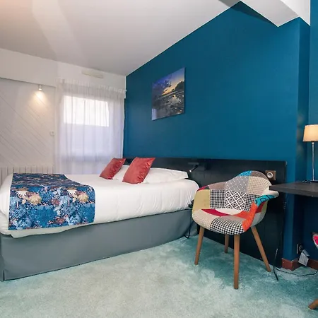 Logis Hotel De France - Face A La Mer-2