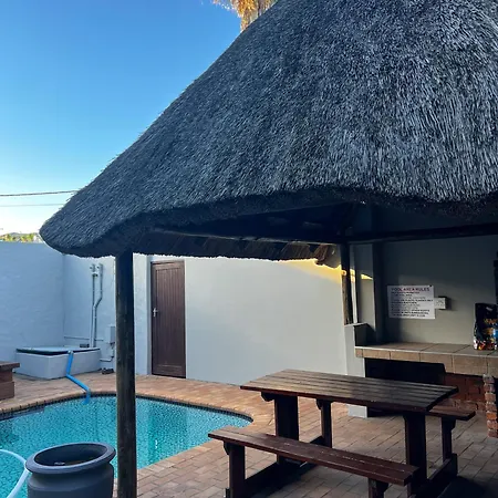 Goulden Street Guest House-3