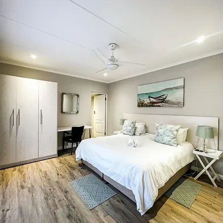 Goulden Street Guest House-2