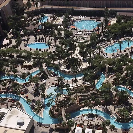 Lucky Gem Penthouse & Luxury Suites At Mgm Signature Resort, Strip View 509-3