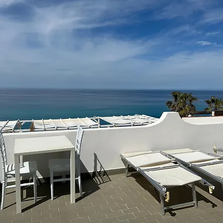 La Porta Del Mare-3