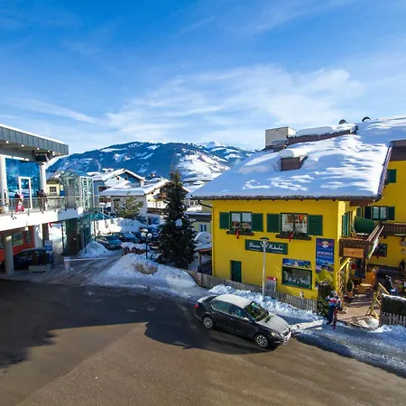 Hotel Pension Hubertus-3
