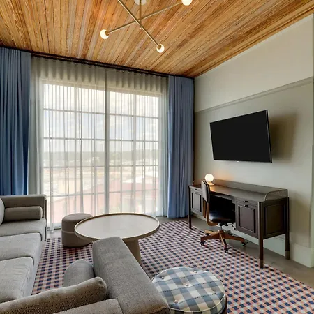 Trilogy Hotel Montgomery, Autograph Collection-2