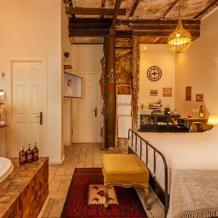 Trieste Neve Tzedek Boutique Suites Tel Aviv-2