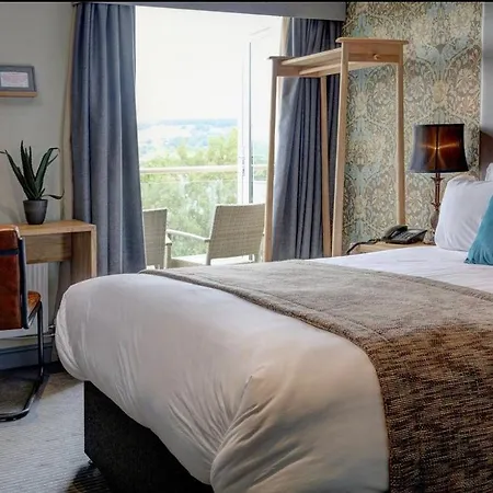 The New Hobbit Hotel Rooms-3