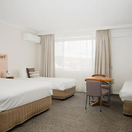 Posthouse Motor Lodge-3