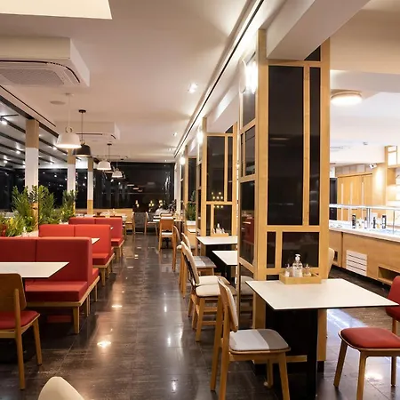 Dafni Plus Hotel-3