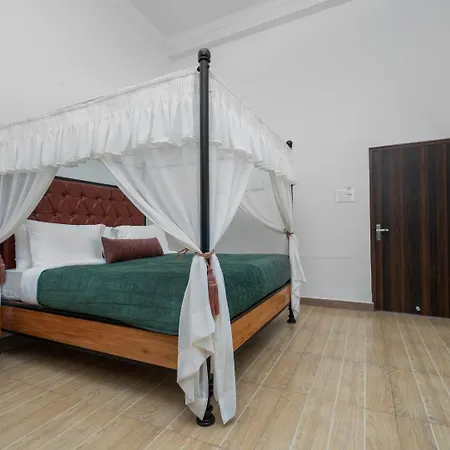 Summit Bougainvillea Tea Resort-2