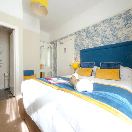 Avondale Guest House-3