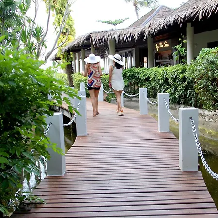 Deva Beach Resort Samui-3