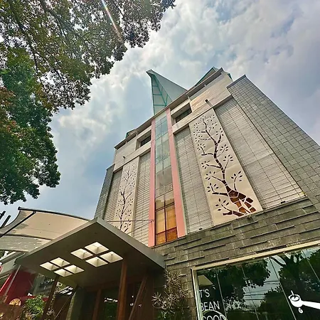Hemangini Hotel Bandung-3