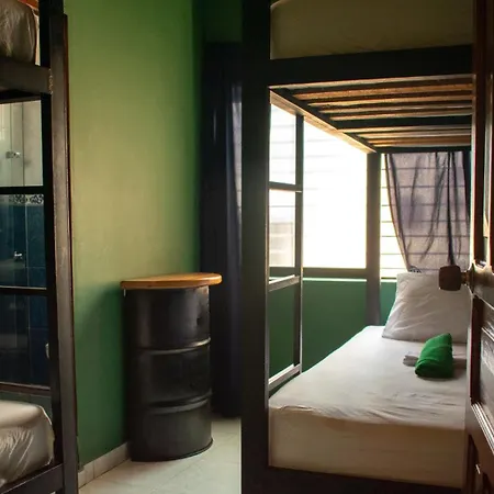 Oasis Hostel Medellin-2