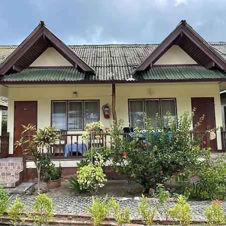 Sea Breeze Bungalow-2