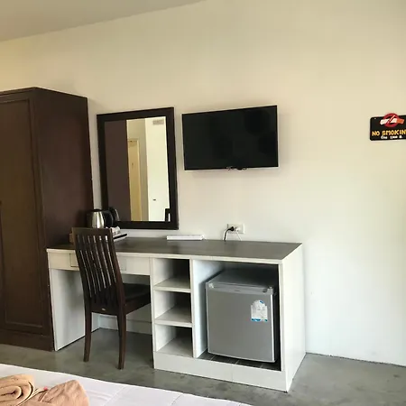 โรงแรมพีพี มิดไนท์-2