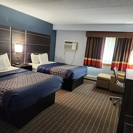 Stillwater Inn & Suites-3