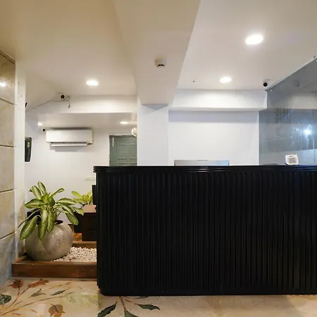 Uptown Hotel-3
