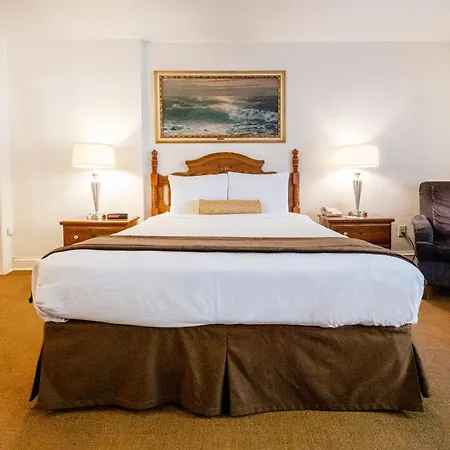 The Baroness Hotel-2