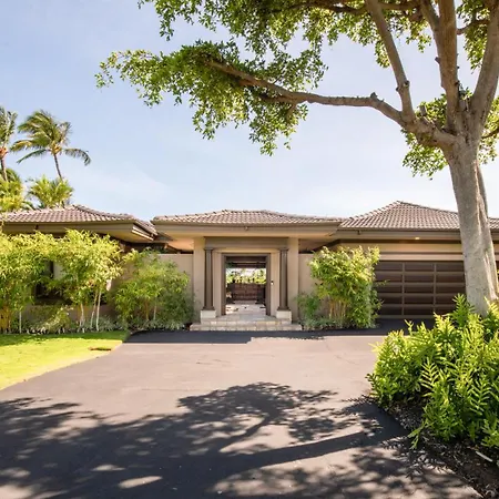Mauna Lani Luxury Vacation Villas - Coraltree Residence Collection-3