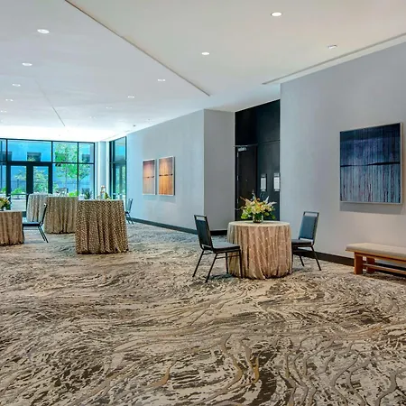 Embassy Suites By Hilton Alpharetta Halcyon-3