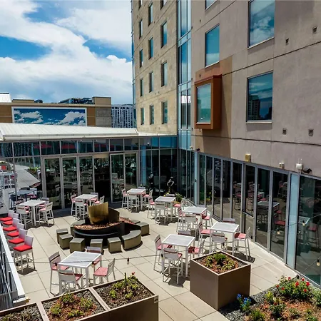 The Art Hotel Denver, Curio Collection By Hilton-2