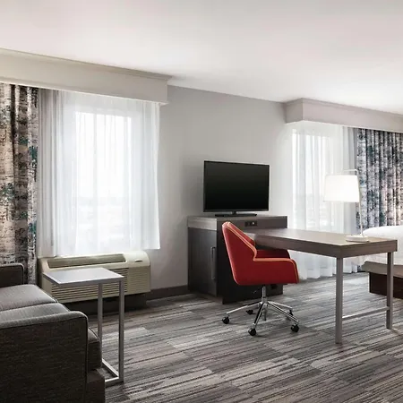 Hampton Inn Champaign Southwest-2