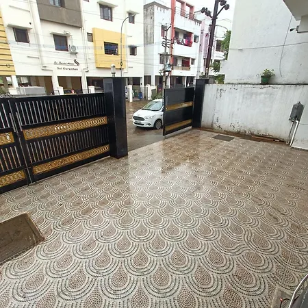 Hotel Bluesky Ramapuram-2