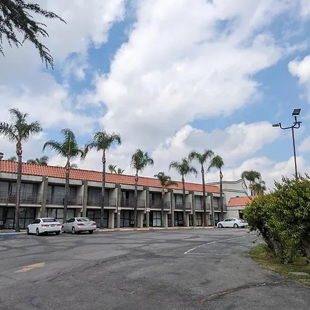Valley Inn-3