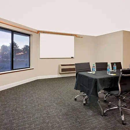 Days Inn By Wyndham Lakewood South Tacoma-2