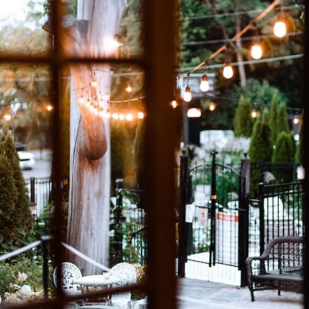 Maxwell Mansion Hotel-2