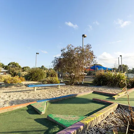 Nrma Warrnambool Riverside Holiday Park-3