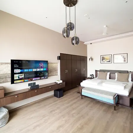 Central Bed & Breakfast-2