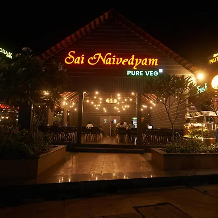 Hotel G-Square - Shirdi-2