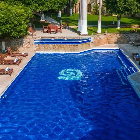 Hotel Loma Real-2