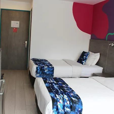 Agora Suites Hotel, Check-in digital fácil con atención virtual 24h-3