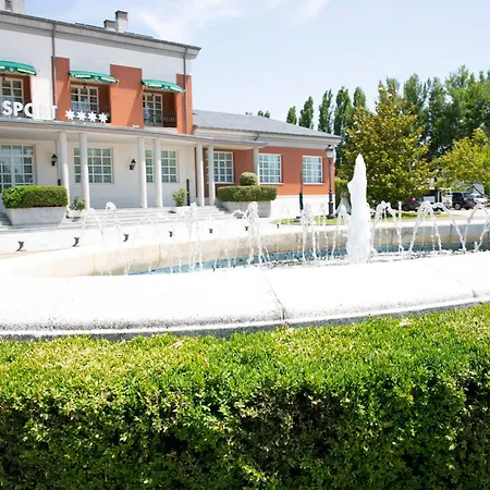 Hotel Lasa Sport-3