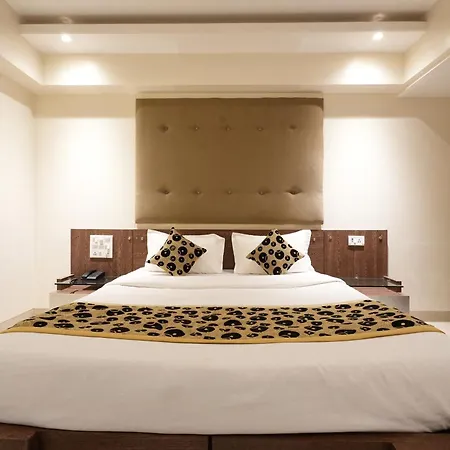 Hotel City Symphony-2