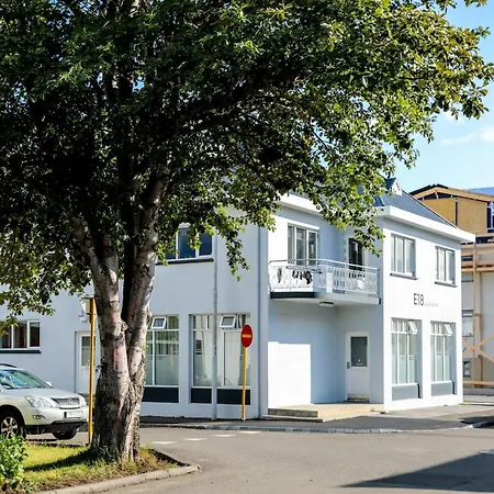 E18 Apartments-2