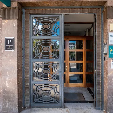 Príncipe de Vergara Rooms by Clabao-3