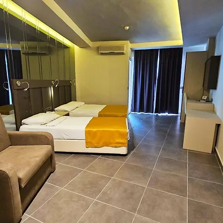 Blue Star Hotel-3