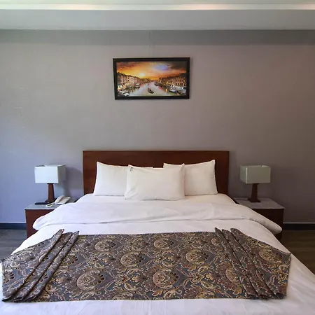 Mount Feast Hotel Naran-2