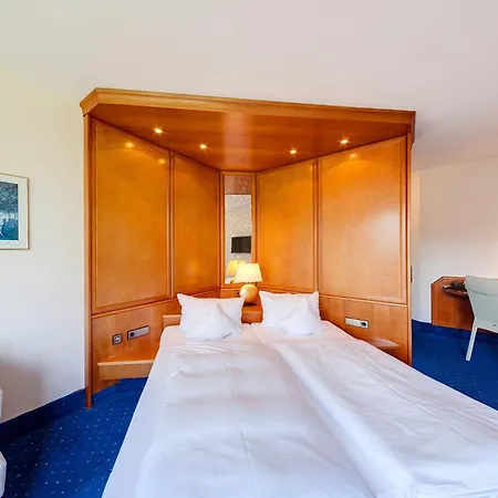 Hotel Hohe Linde-3
