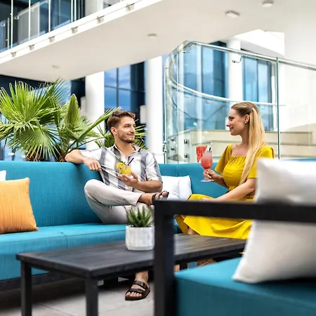 Hilton Rijeka Costabella Beach Resort And Spa-2