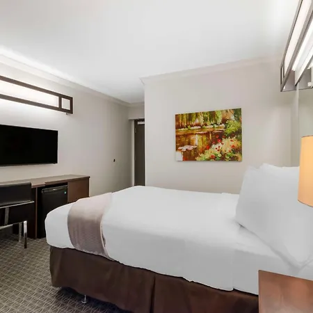 Villa Inn & Suites - Surestay Collection By Best Western-2