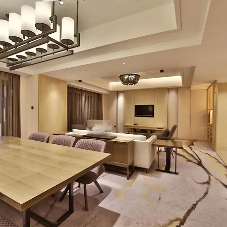 Hilton Suzhou-3