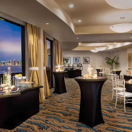 Hilton San Diego Airport/Harbor Island-2