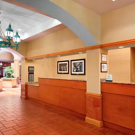 Embassy Suites By Hilton Greensboro Airport-2