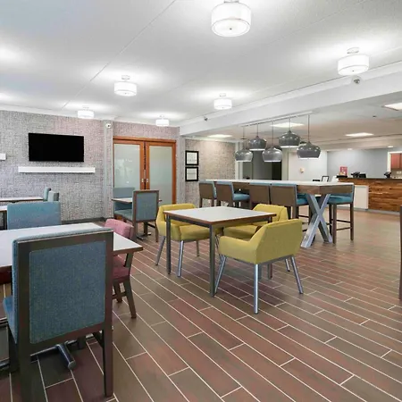 Hampton Inn St. Louis - Westport-2