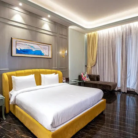 Seven Eleven Hotels And Club-3